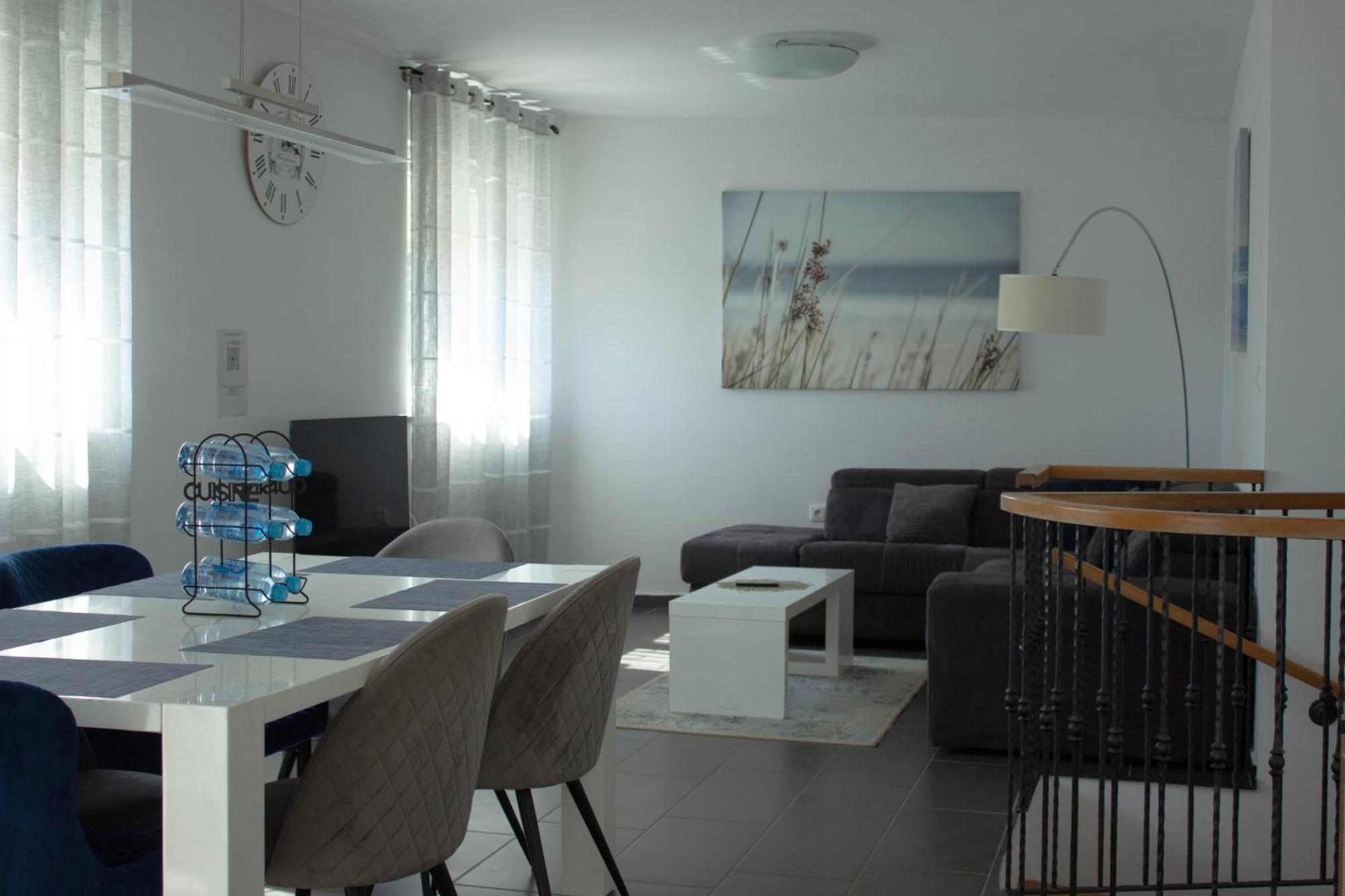 V&V Medulin Pool And Sea Apartment Exterior photo